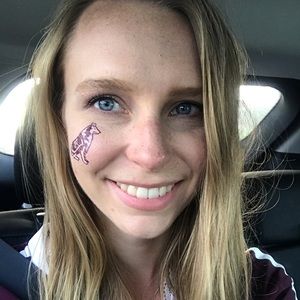 Meet your Posher, Bailey